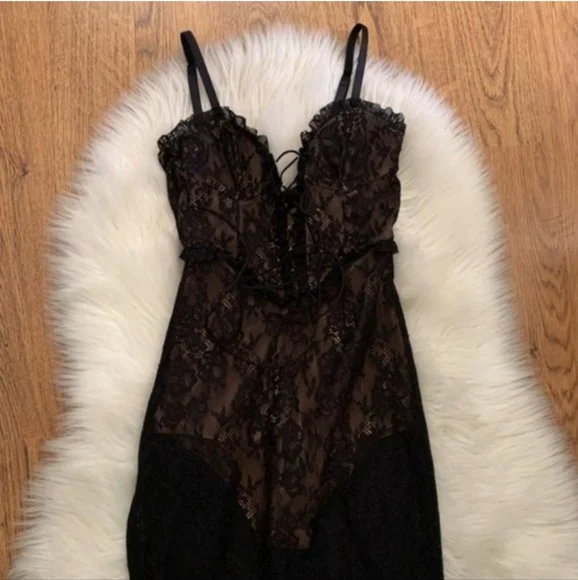 For Love And Lemons Gracie Dress, Black Lace Midi Dress With Tie Up Bust Size S - Picture 4 of 8